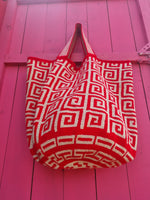 SUSU XL BAG • the LABYRINTH (in red)