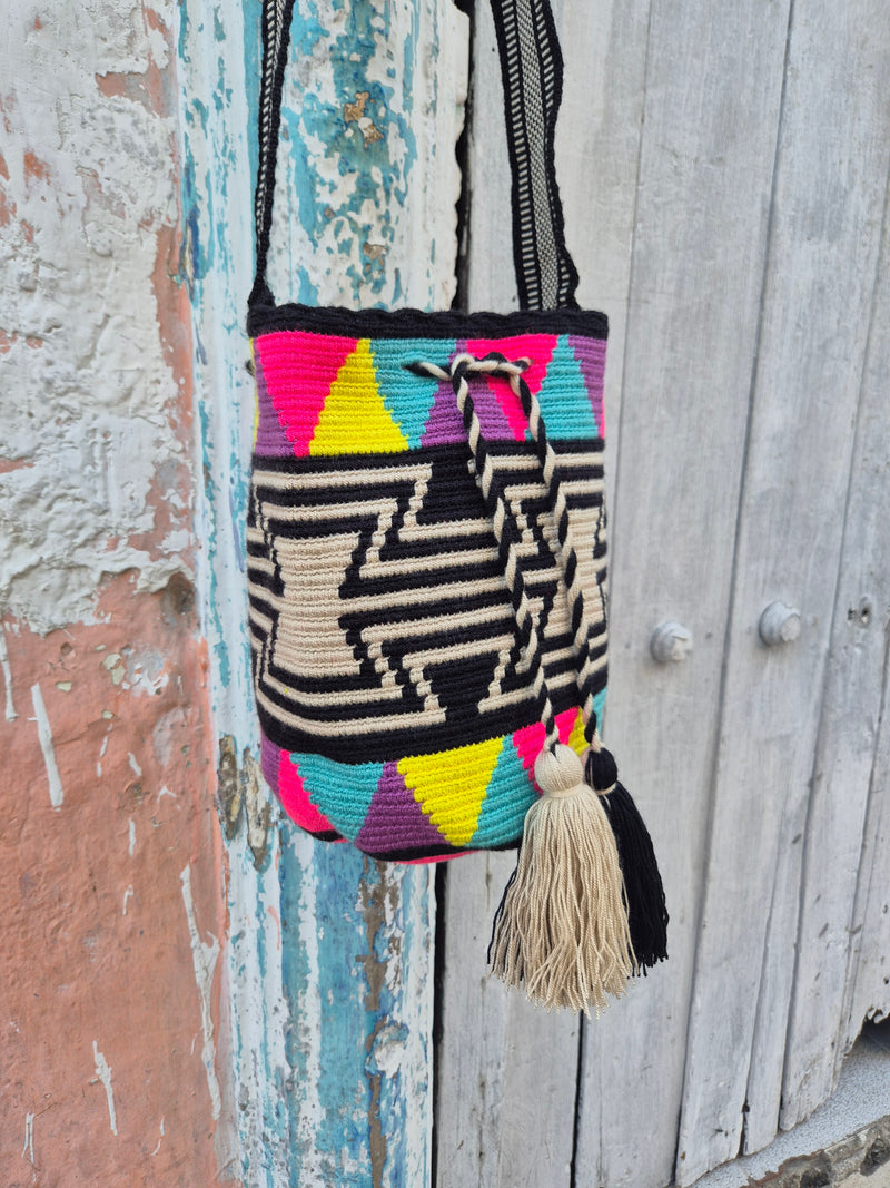 Wayuu Mochila • MEDIUM • TV