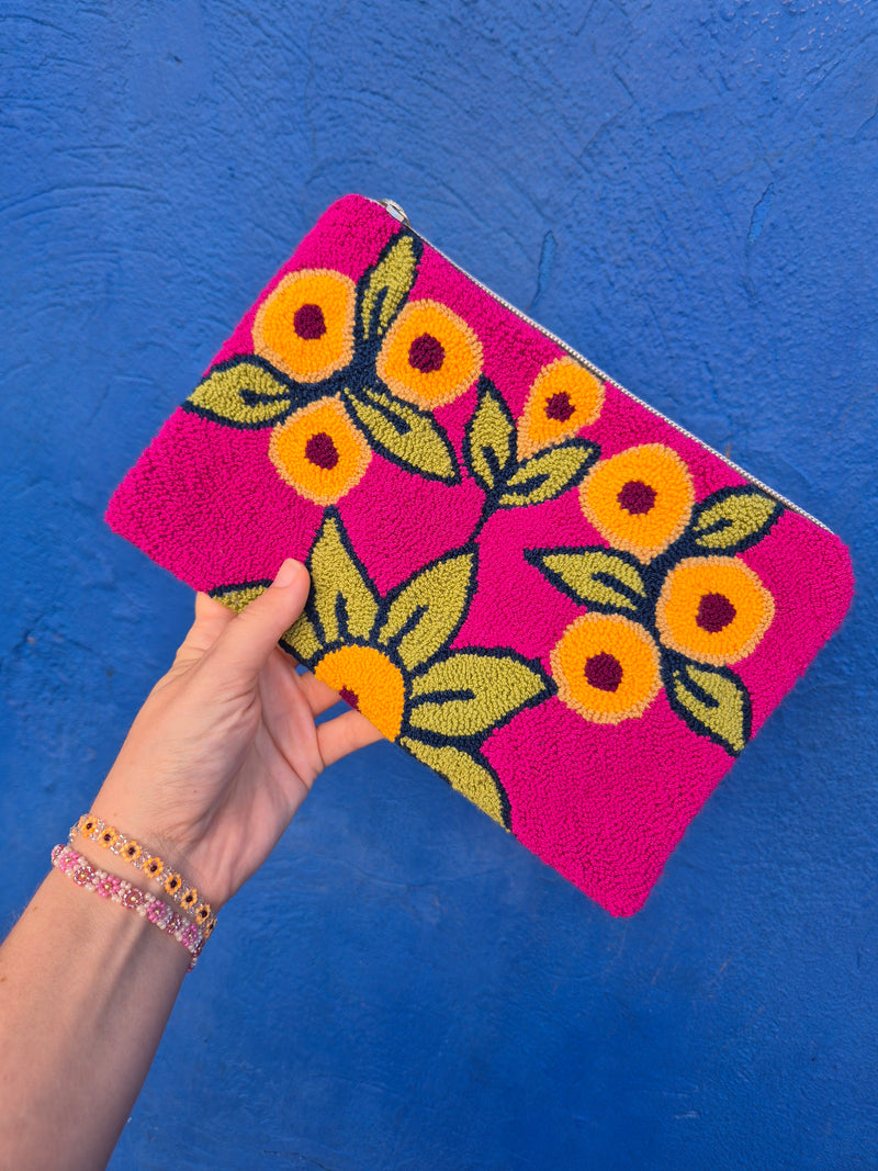 Wayuu • the '70s make-up bag