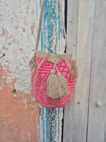 Wayuu Mochila • MEDIUM • pink