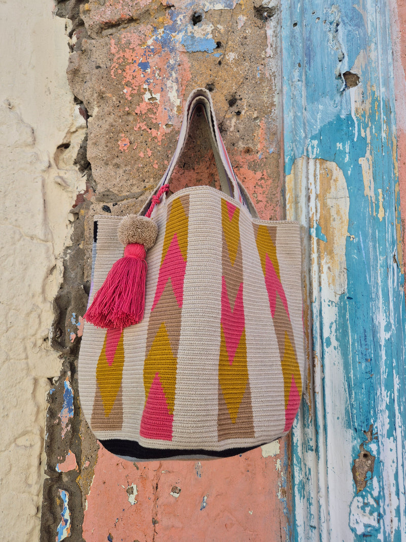 WAYUU XL BAG • ARTE • two different sides