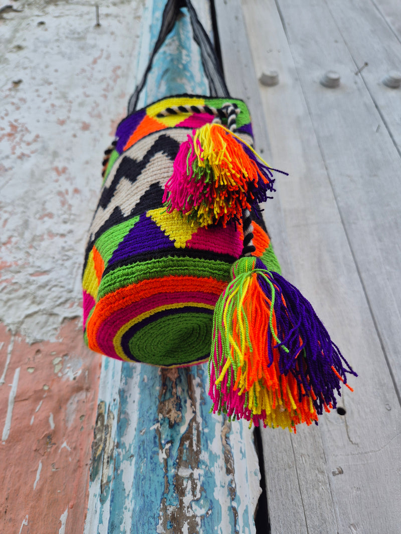 Wayuu Mochila • MEDIUM • TV II