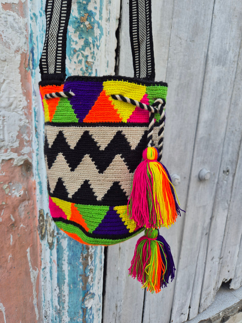 Wayuu Mochila • MEDIUM • TV II