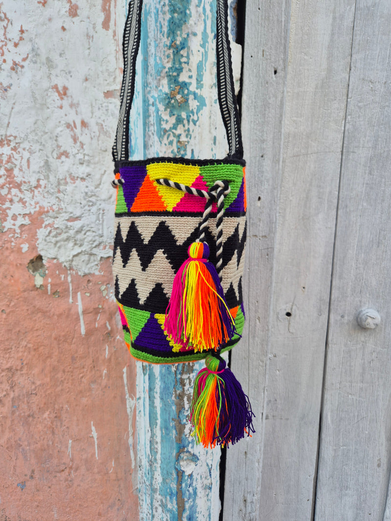 Wayuu Mochila • MEDIUM • TV II